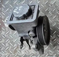 Bomba de direção assistida BMW E46 2.0D OEM 7692974519