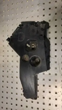 Suporte de para-choque dianteiro Renault Master II 8200409288