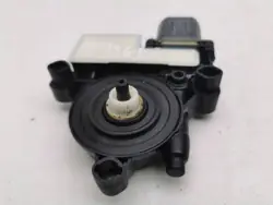 Moteur de vitre droite arrière OEM 5Q0959812D