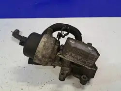 VOLVO C30 S40 V50 V70 Öljyjäähdytin suodattimella