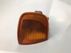 Vasen lokasuojavilkku OEM 6K5953050B VW Caddy II:lle