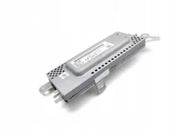 Tesla Model 3 Antennivahvistin OEM 1079755-00-D