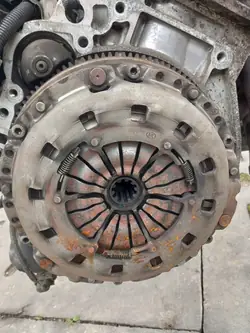 BMW OE Kaksimassaväli E46 1.8