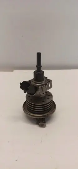 Audi A7 AdBlue-suutin OEM 4H0131113A - Käytetty