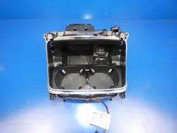 Juomapidin OEM MIJ47868 Mercedes E-luokka W213