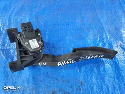 Gaspedaal OPEL Astra H Zafira B 9157998