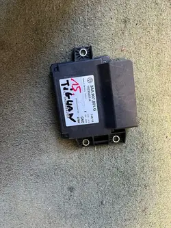 Módulo de freio Volkswagen OE 261300