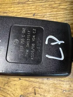 Bältesspänne OEM 1T0857755C Vänster Föraresida