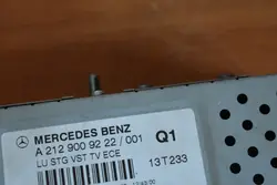 Tuner TV Mercedes OEM A2129009222 5555 Usado