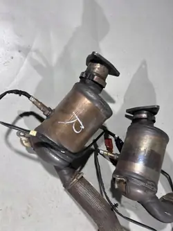 Catalyseur OEM 95811302211 pour Porsche Cayenne