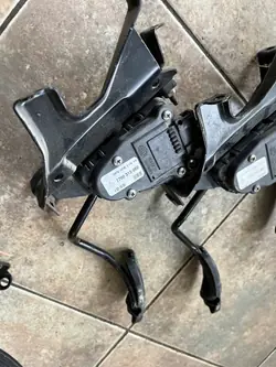 Gaspedal OEM 7700313060 für Traffic/Vivaro