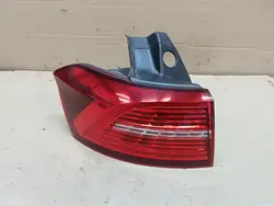 Lámpara trasera izquierda VW Passat B8 Kombi, OEM 3G9945207