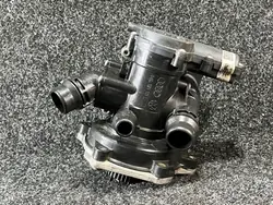 Carcasa termostato OEM 06L121111H para VW 1.8/2.0 TFSI