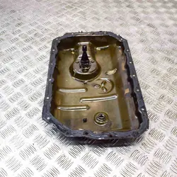 Oljepanna Porsche Cayenne 3.0L 2016 03C907660R