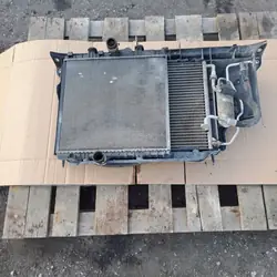 Ventilateur de radiateur d'eau OEM 7113373 Peugeot 206 1.4