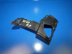 Volvo XC60 oikea ajovalopesulaitteen kiinnike OEM 30763420