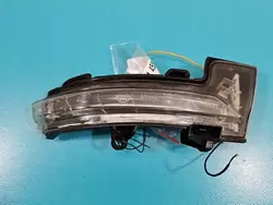 Indicateur Avant Droit Skoda Octavia III 5E0949102