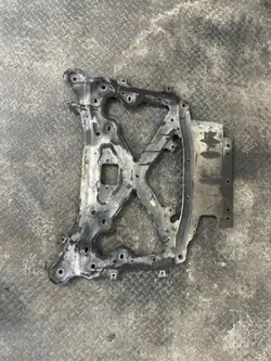 Audi Q7 vaihteiston kansi OEM 4M1399345C - Käytetty