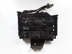 Ford Kuga II Pyrotekninen puristin OEM AV6T14A067BC