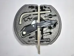 Kit de ferramentas Audi A3 S3 8P 2008 OEM 1K0011031J