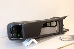 Reposabrazos consola Volvo XC90 II OEM 31369149