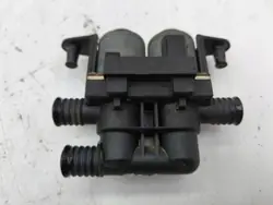 Valvola di controllo del refrigerante BMW X5 E53 2005 OEM 8374995