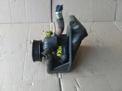 Pompe de direction assistée Ford OEM Fiesta MK5 1.4B 16V