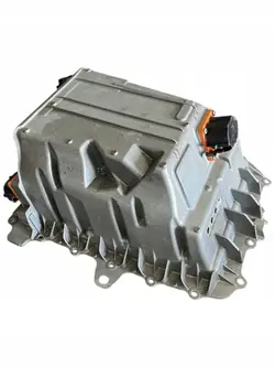Audi E-Tron Akun Ohjausmoduuli OEM 4KE915253F