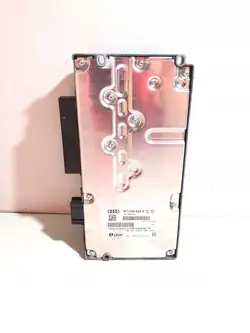 Amplificador de Radio Bang & Olufsen Audi A5 8T OEM 8T1035223A