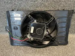 Radiatorventilator BMW i3 I01 OEM 15272311 8642143