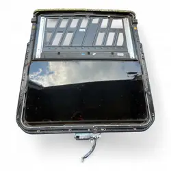 Mercedes-Benz E W211 kattoluukku kokonaisuus OEM A2117800640