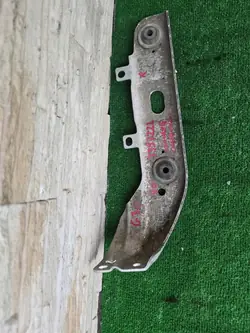 Kühlerhalterung BMW 5 G30 OEM 7357222 - Gebraucht