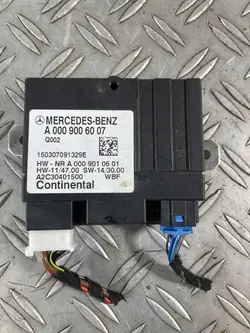 Mercedes W205 Kraftstoffpumpen-Steuermodul OEM A0009006007