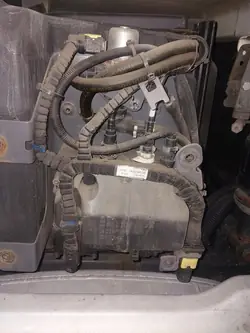 Tanque Ad Blue Daf XF 106 com bomba OEM