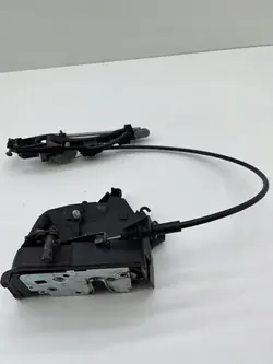 BMW 3 E46 LCI Coupé Höger Framdörrslås Komplett