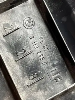 Bornes de feu arrière BMW 3 Coupé E36 OEM 8119236