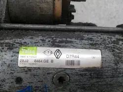 Motor de arranque Renault Trafic II 1.9 DCI 7700116260C