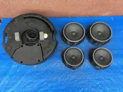Altavoz Subwoofer Audi Q5 80A OEM 80A035382 80A035411
