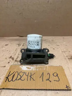 Volvo S40 Öljynsuodatinpohja OEM 1L5G6884AC
