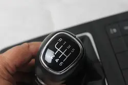 Funda Palanca Cambios OEM 5E1863212C para Skoda Octavia