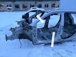 Jeep Compass Etupuskuri OEM MTL36438 käytetty