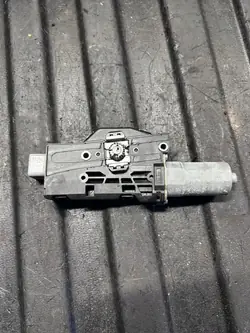 Takluckemotor OEM JY3253508CA för Land Rover Discovery V