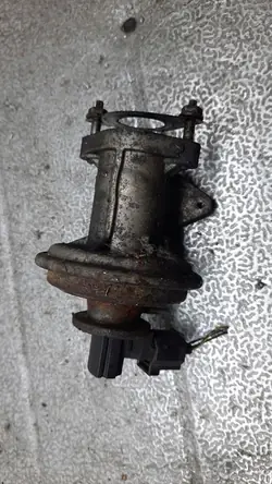 Vanne EGR Ford Mondeo MK3 2.0D 02R 1S7Q-9D475-BA