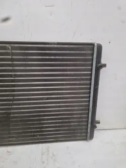 VW Skoda Audi Seat Golf Octavia 1.4 Radiateur d'Eau