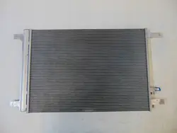 Condenseur AC VW Golf VII Passat B8 OEM 5Q0816411BD