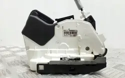 Verrou de porte arrière droit SKODA OCTAVIA III 5E0839016