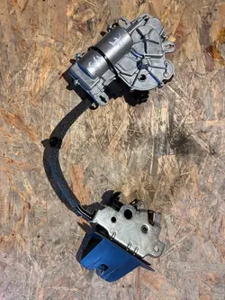 Audi OE Bagagelås 4M0827506D