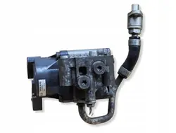 Pompe à huile de boîte Volvo V60 2.4 D6 Hybride Rechargeable OEM 31325625