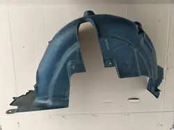 Protège-boue arrière gauche Renault Captur I OEM 767496800R