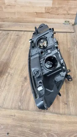 Phare gauche Renault Scenic III - Grand Scenic III 260605628R